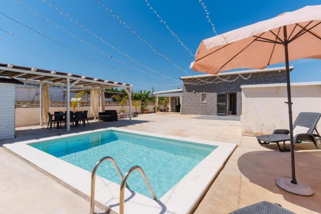 Villa Dilauro Con Piscina Torre Ovo Exterior foto